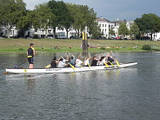KiTa Bremen beim Drachenboot Training auf dem Werdersee