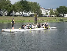 KiTa Bremen beim Drachenboot Training auf dem Werdersee