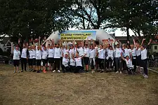 Gruppenfoto von allen Läufer*innen von KiTa Bremen