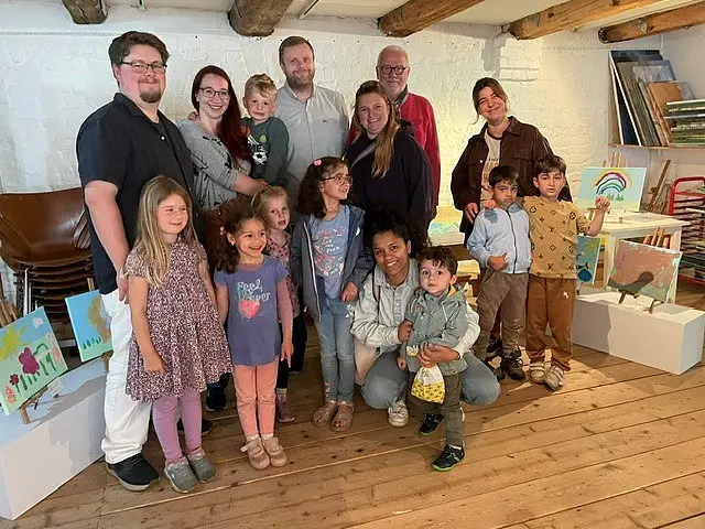 Gruppenfoto der Vernissage des Projektes im Overbeck-Museum
