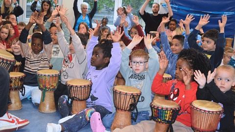 Trommelprojekt im Kinder- und Familienzentrum Kapitän-Dallmann-Straße