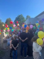 Impulswoche: Highlight - Familien lassen Luftballons steigen