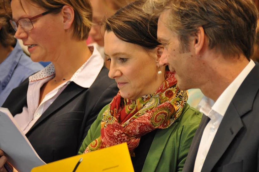 Begr&uuml;&szlig;ung der neuen Mitarbeiter*innen