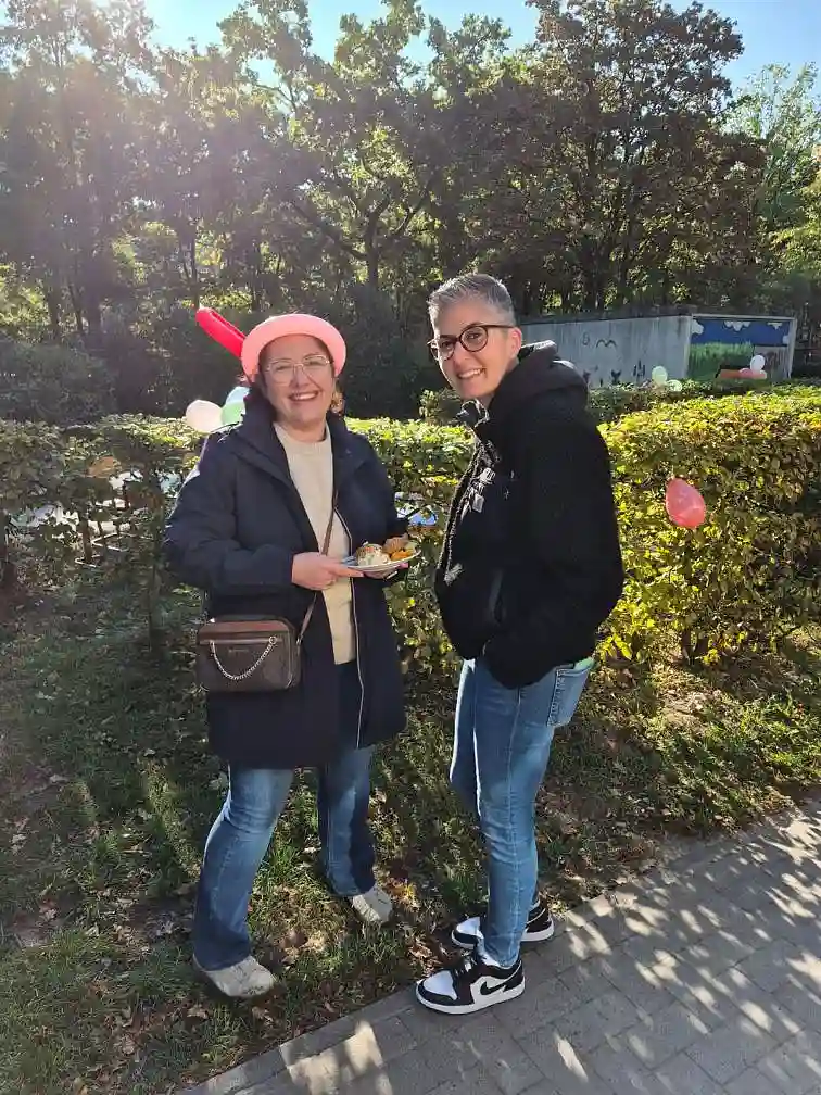 Besuchende Jubil&auml;um Graub&uuml;ndener Stra&szlig;e