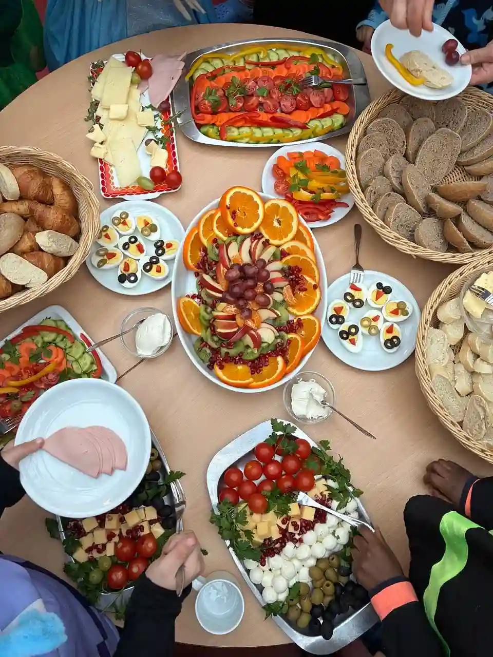 Fasching Graub&uuml;ndener Stra&szlig;e | Buntes Buffet
