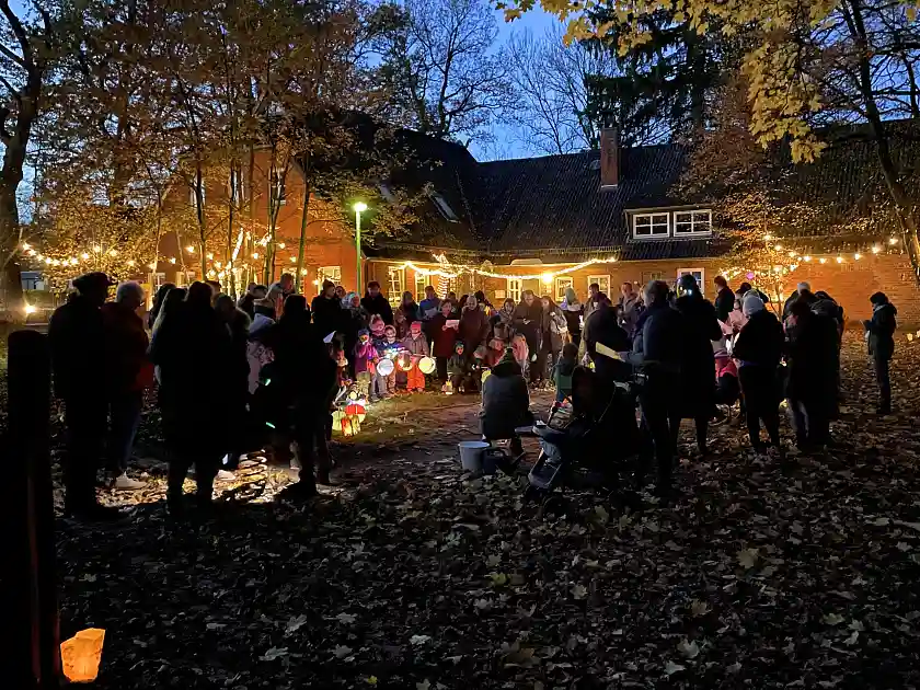 Lichterfest aus dem Kinder- und Familienzentrum Hammersbeck 