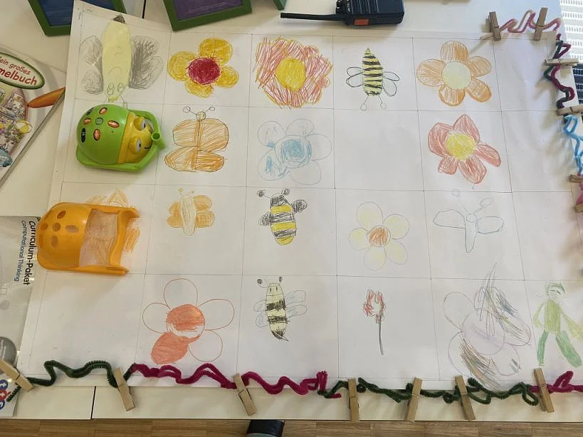 Programmierbare Bienen Schl&uuml;ssel&uuml;bergabe Bundesprogramm Sprach-Kitas