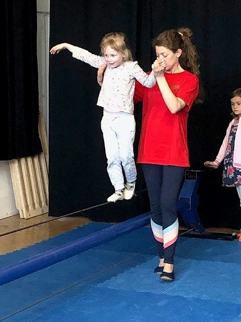 Zirkusnachmittag | Seiltanz