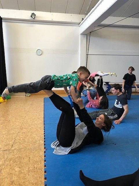 Zirkusnachmittag | Balance&uuml;bung