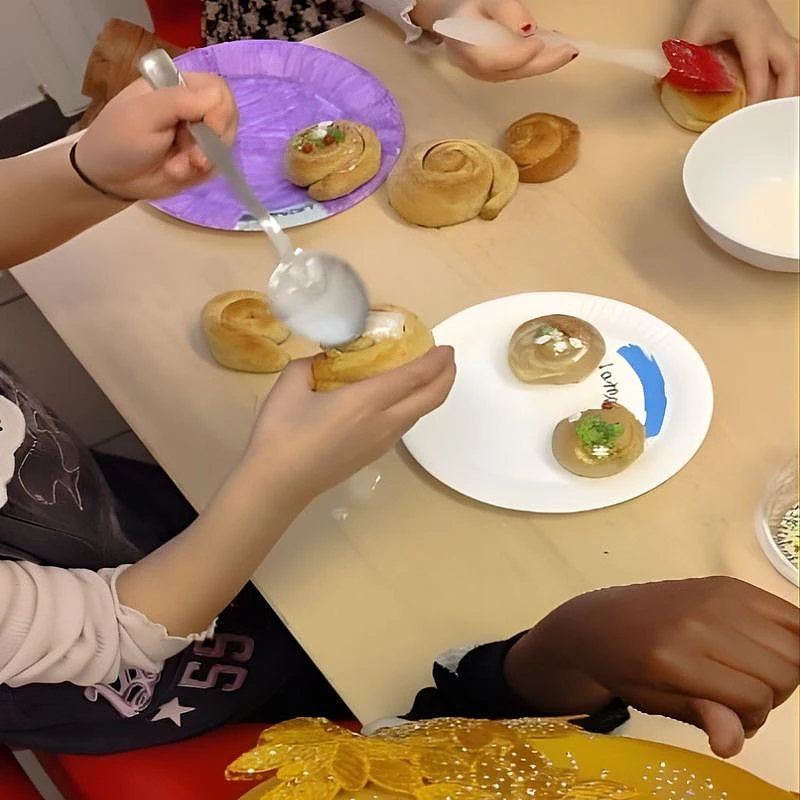 Weihnachtsbäckerei im Spielhaus/Treff Pfälzer Weg 
