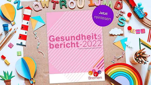 Gesundheitsbericht 2022 von KiTa Bremen auf Sportmatte neben zwei rosanen Hanteln