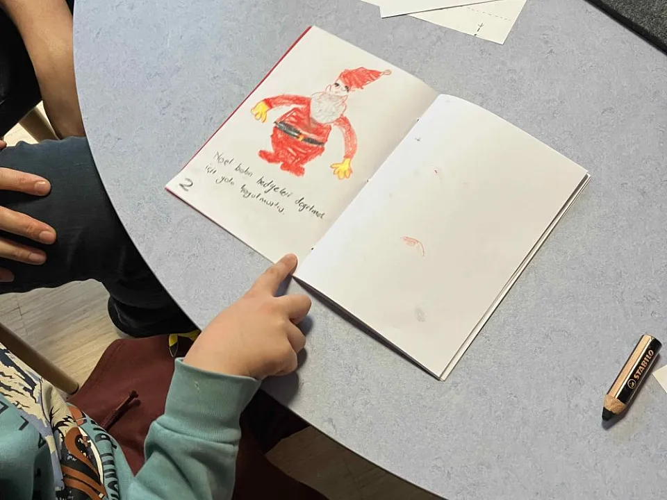 Vorlesewoche im Waller Park: eigenes Weihnachtsbuch
