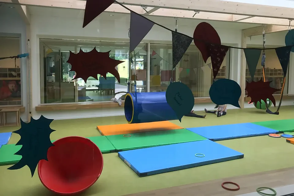 Bewegungshalle Kinder- und Familienzentrum Otto-Brenner-Allee