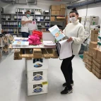 Impessionen vom Taschenpacken in der Zentrale