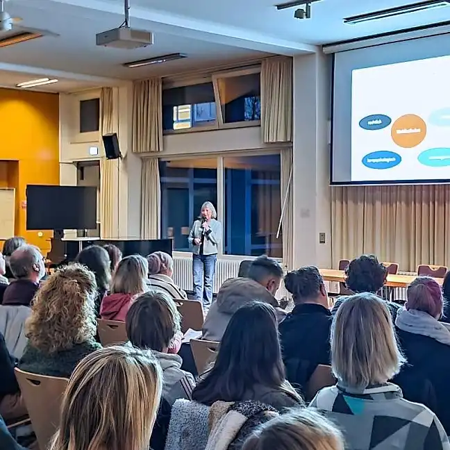 Professorin Susanne Viernickel im Landesinstitut für Schule 